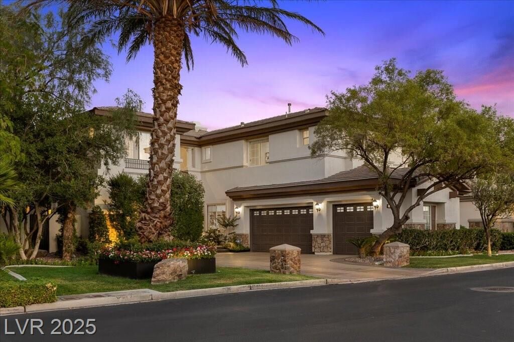 Property Photo: 312 Proud Eagle Lane NV 89144