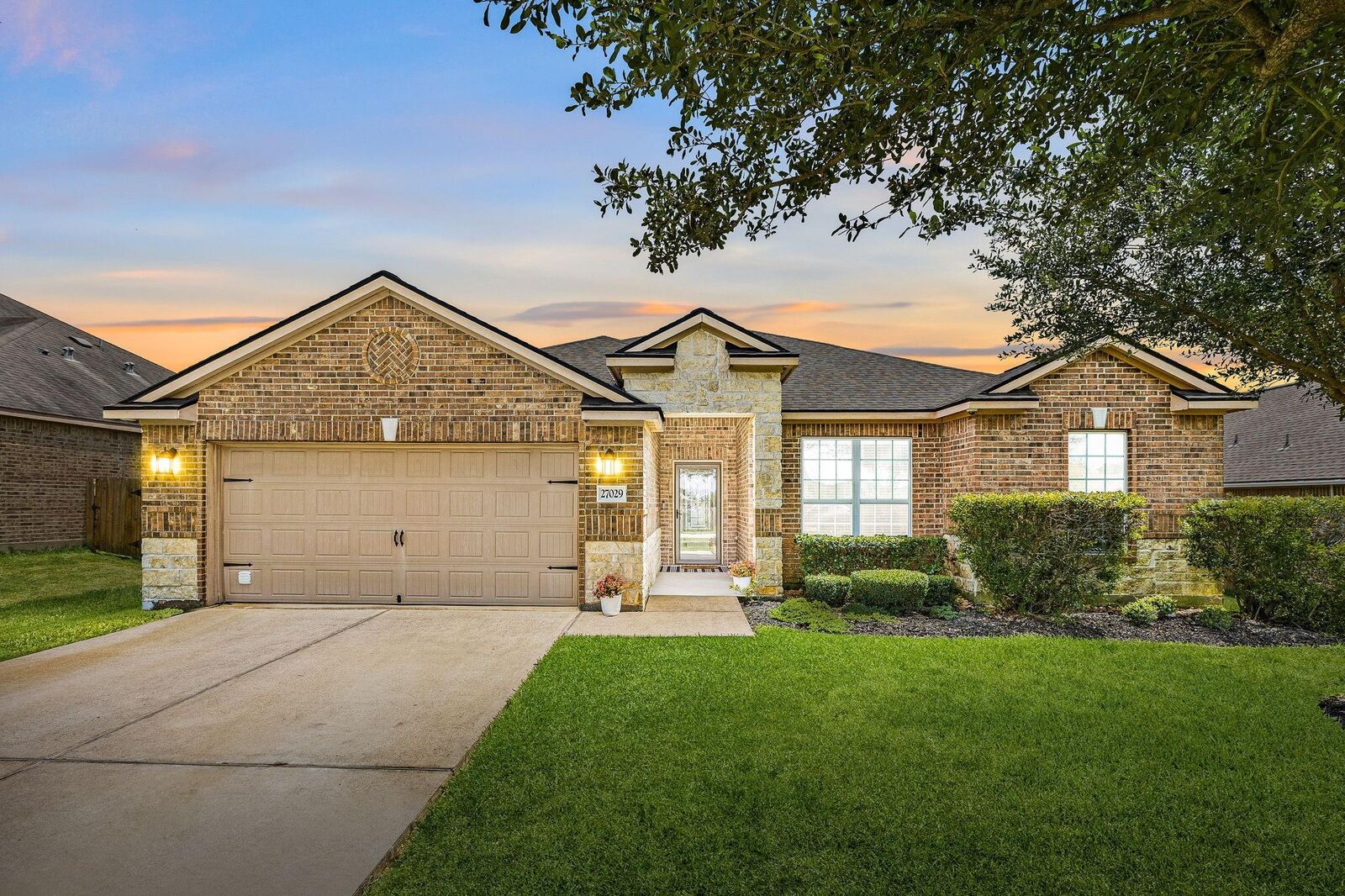 Property Photo: 27029 Lavaca Trail TX 77355