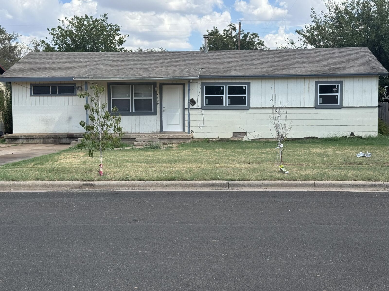 Property Photo:  5409 Ave D  TX 79404 