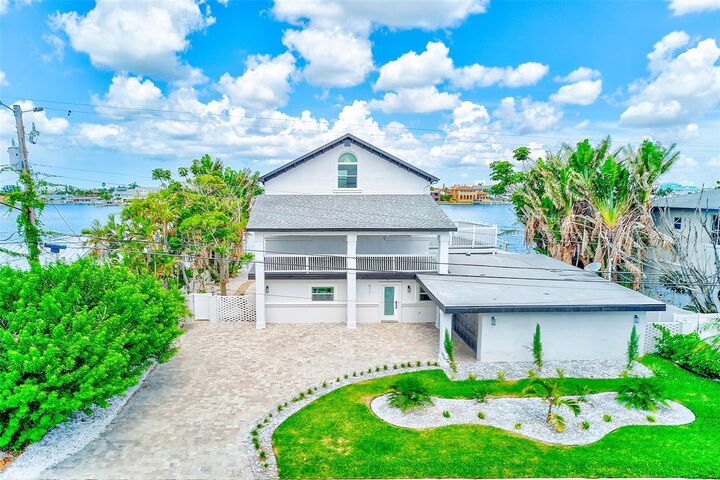 Property Photo: 511 55th Avenue FL 33706