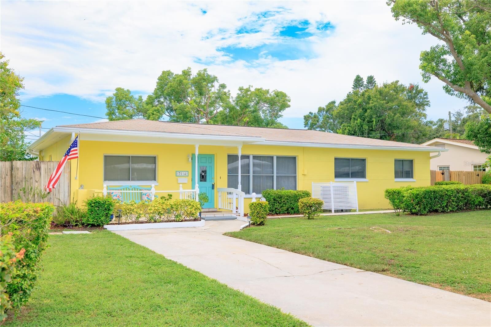 Property Photo: 7514 19th Avenue N FL 33710