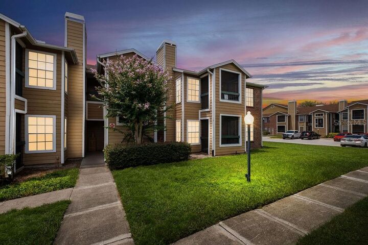 4401 Thornbriar Lane R-102  Orlando FL 32822 photo