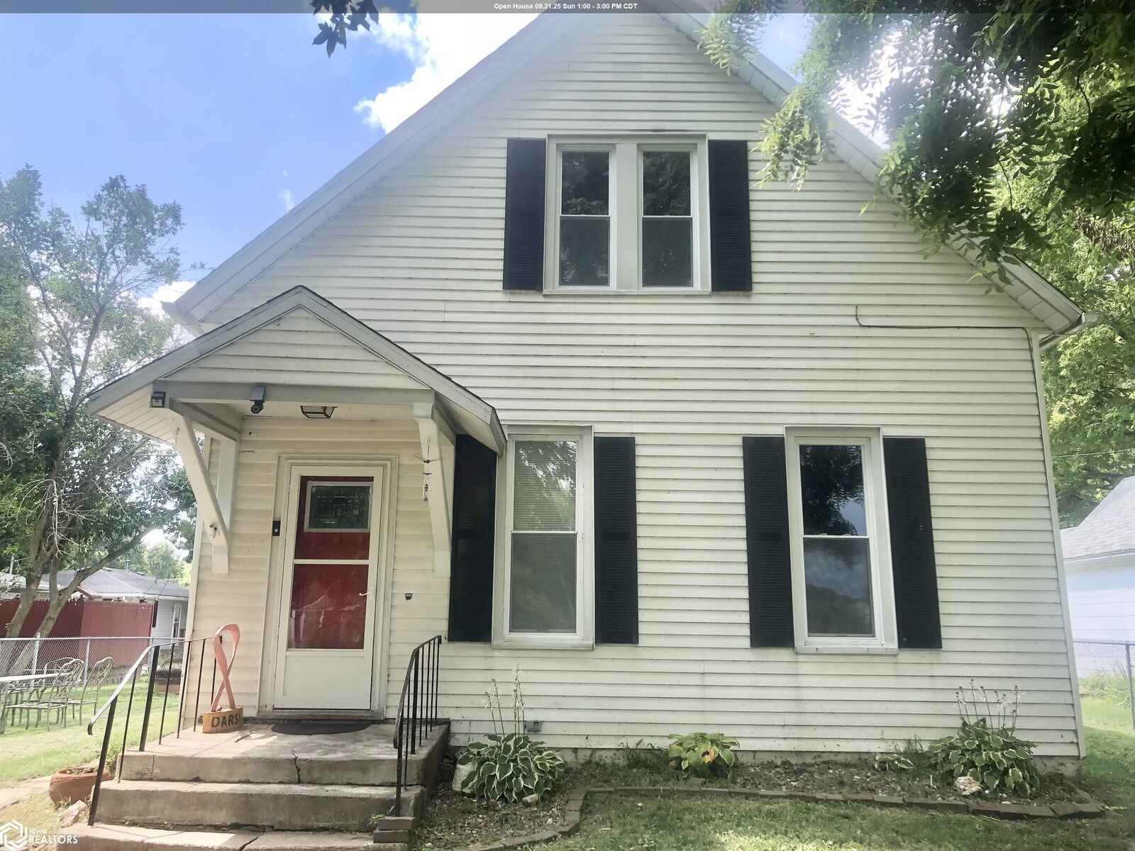 Property Photo:  1913 S 15th Street  IA 52601 