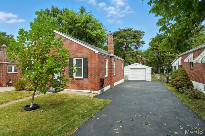 Property Photo: 9123 Wabaday Avenue MO 63114