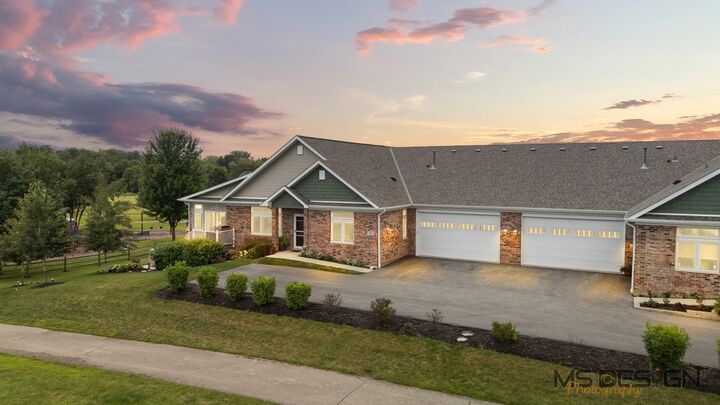 56 Briden Lane 56  Sycamore IL 60178 photo