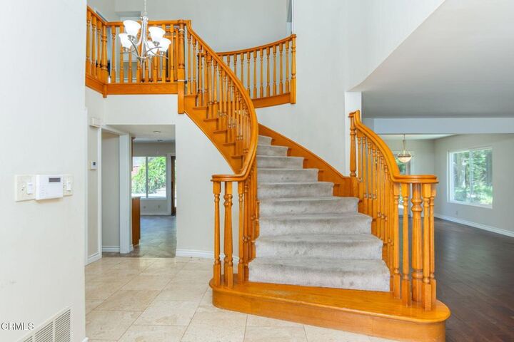 Property Photo: 2225 Calle Riscoso CA 91362
