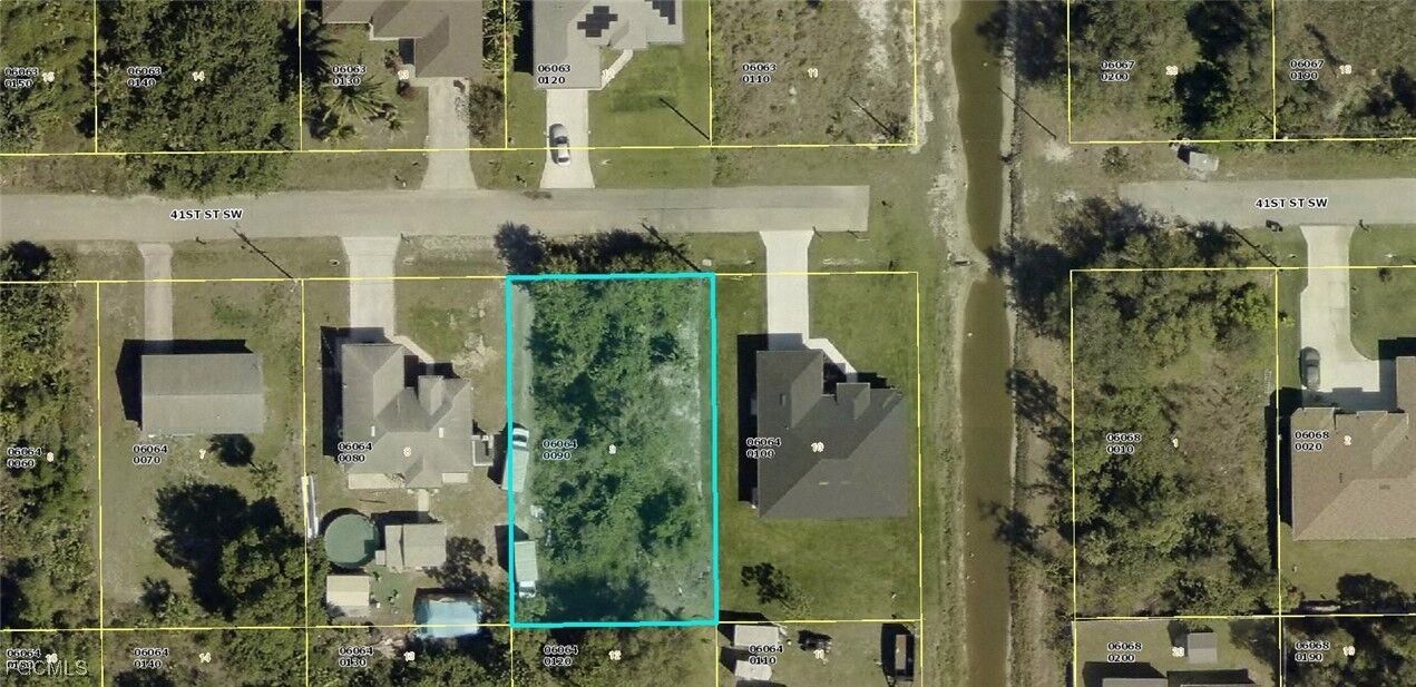 Property Photo: 3403 41st Street SW FL 33976