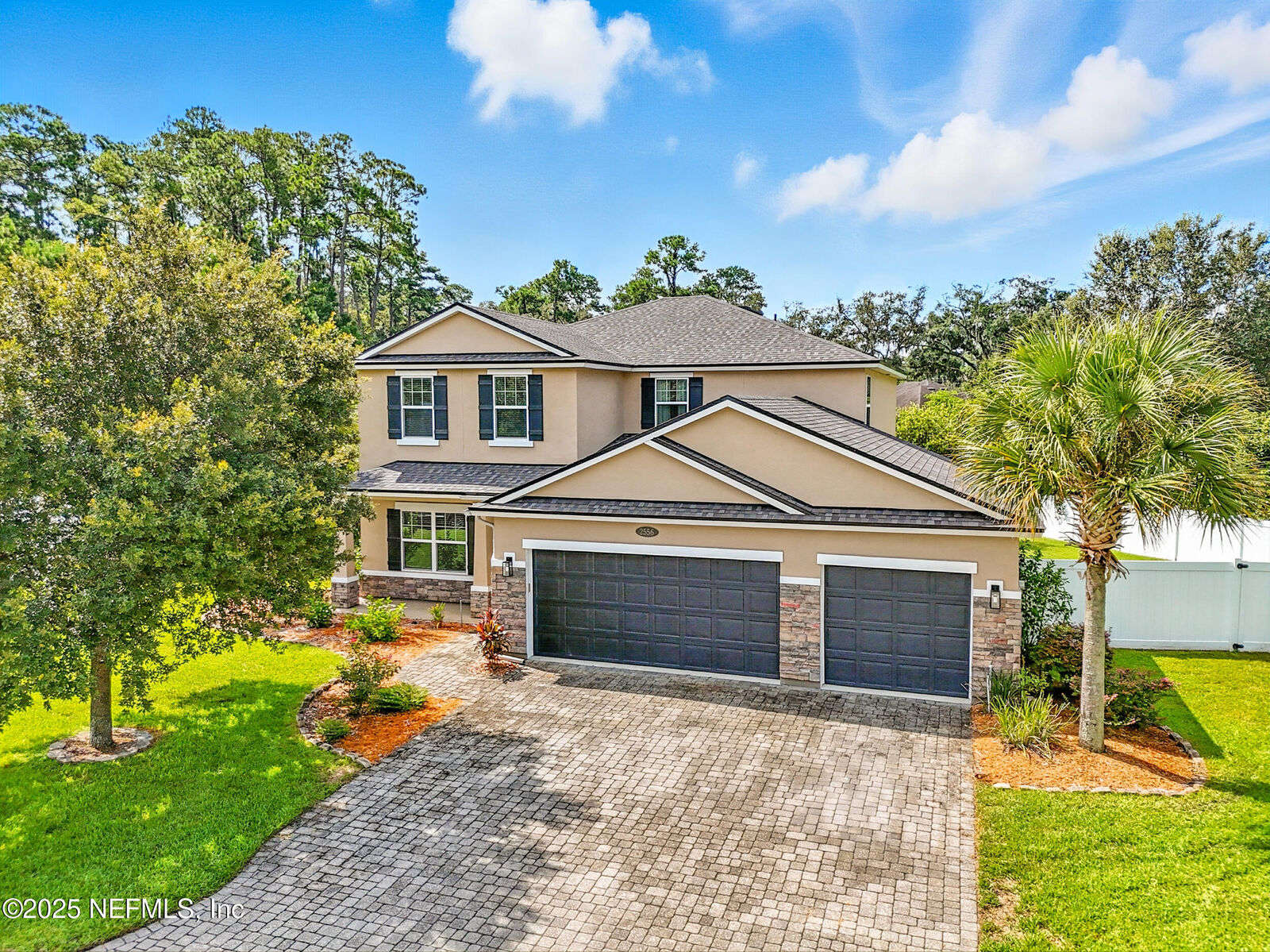 Property Photo:  2556 Cody Drive  FL 32223 
