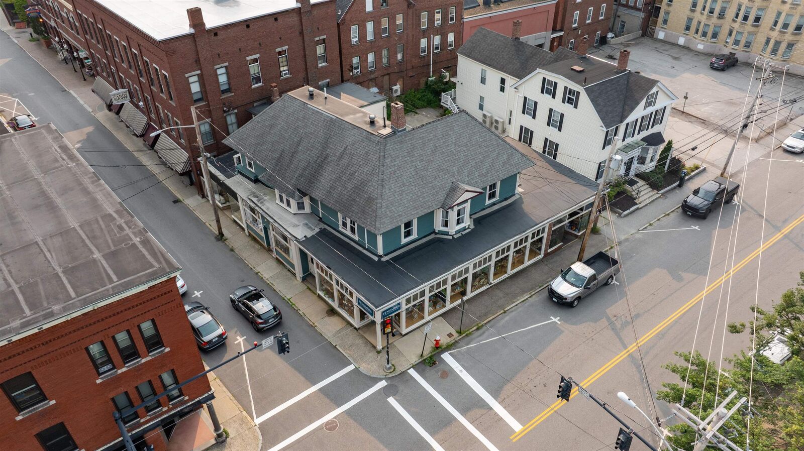 Property Photo: 10 N State Street NH 03301