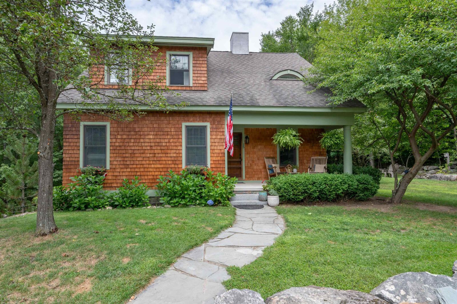 Property Photo:  15 Chamberlain Road  NH 03070 
