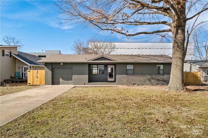 906 Convair Street  Bentonville AR 72712 photo