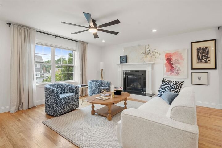 Property Photo:  54 Villa Ave 2  MA 02152 