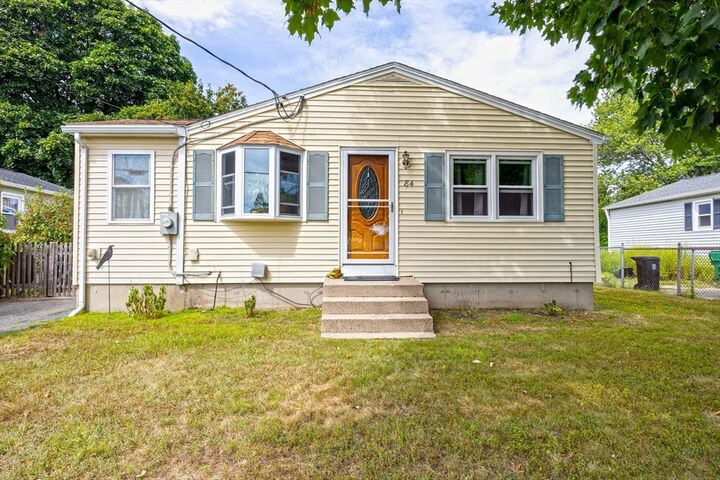 Property Photo: 84 Glendale Street MA 01020