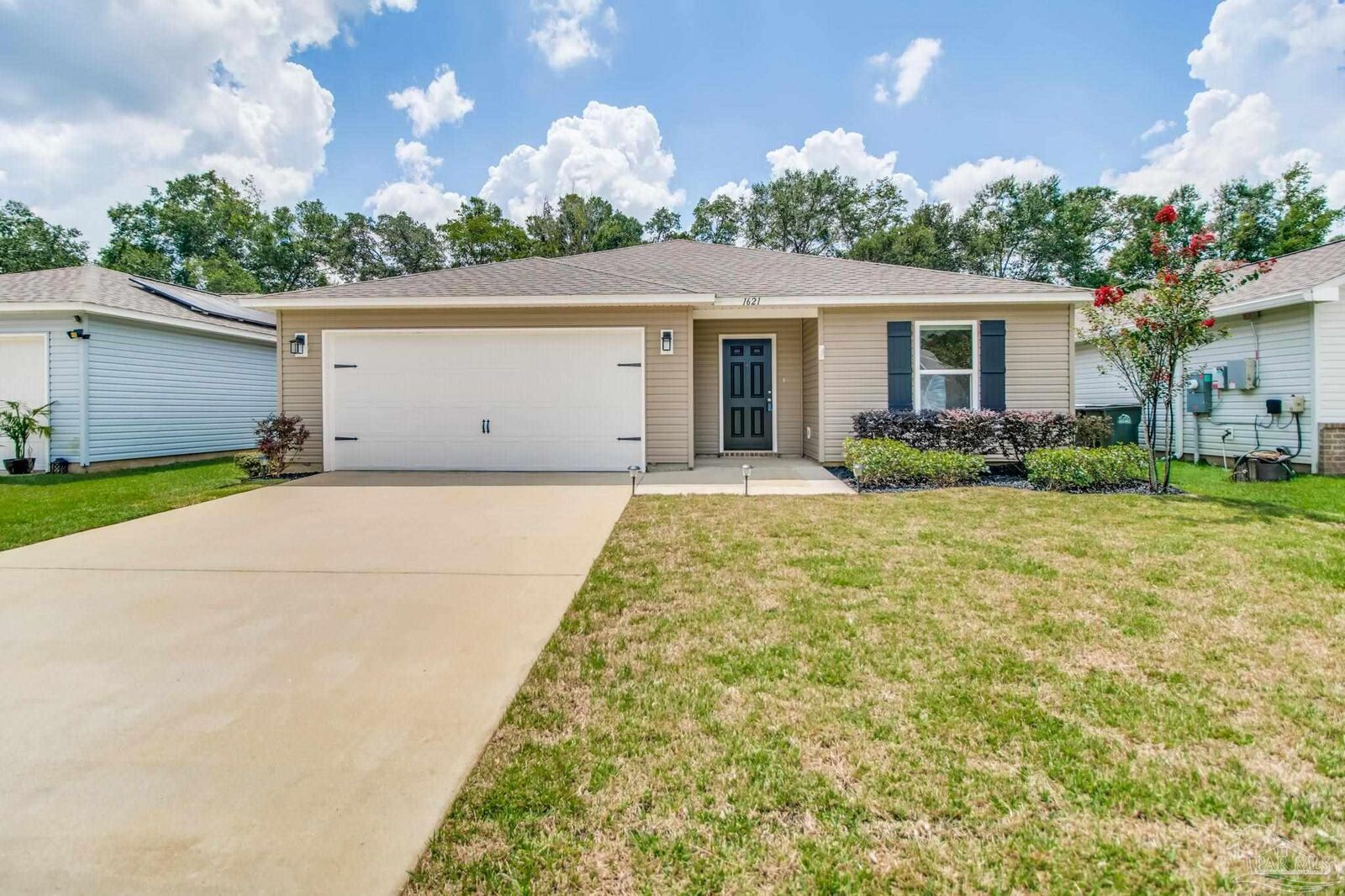 Property Photo:  1621 Addies Way  FL 32514 