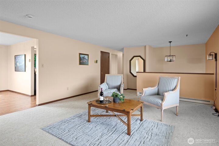 Property Photo:  1345  Arnold Road  WA 98277 
