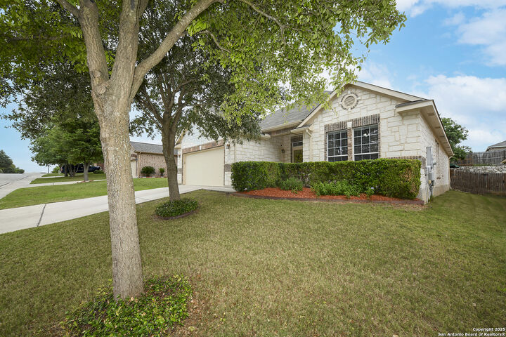 Property Photo:  12018 Treewell  TX 78249 