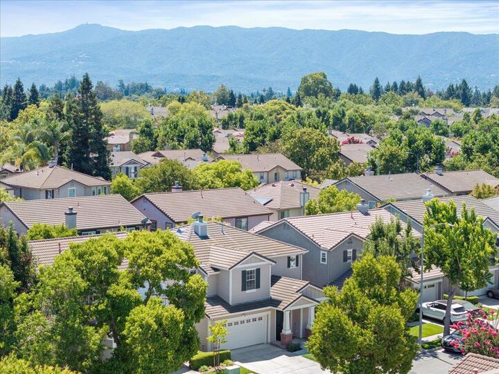Property Photo:  840 Romani Court  CA 95125 