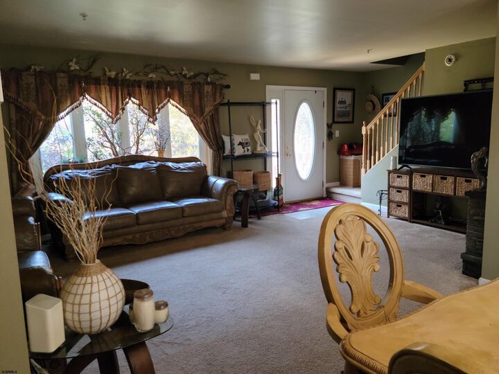 Property Photo:  200 Sycamore Ave  NJ 08234-5213 