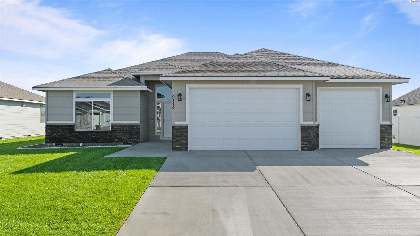 Property Photo:  8718 Ashen Dr  WA 99301 