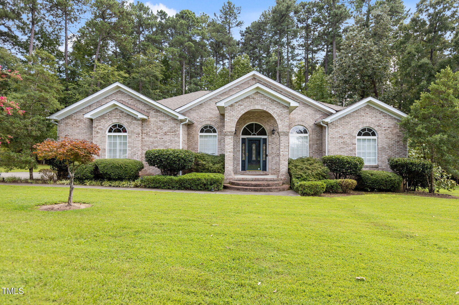 Property Photo:  139 Ridge Road  NC 27509 