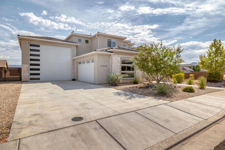 Property Photo:  2579 S Wilson Dr  UT 84737 