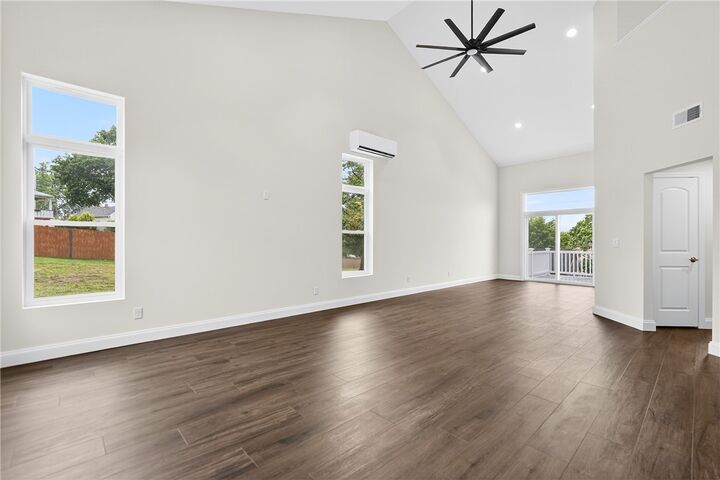 Property Photo: 211 Reed Ave PA 15342