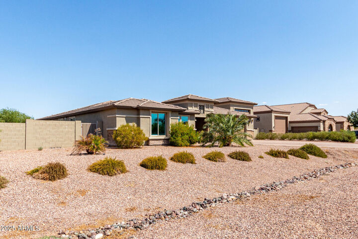 Property Photo:  6523 N 135th Drive  AZ 85307 