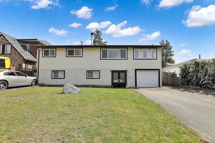 Property Photo:  7436 118A Street  BC V4C 6J9 