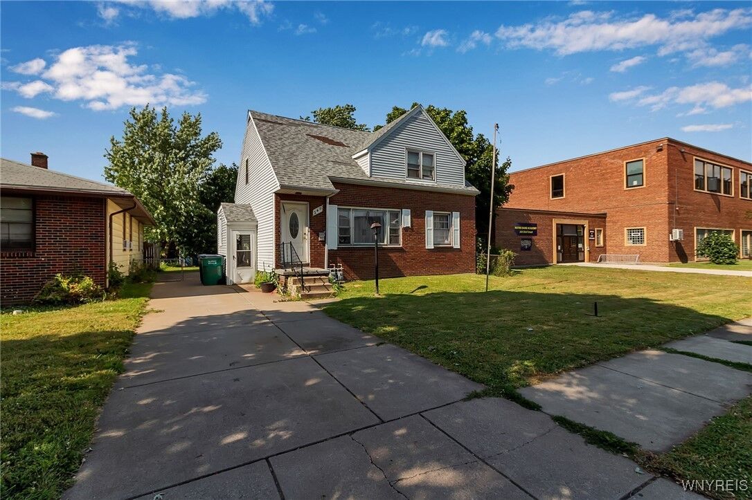 Property Photo: 240 Okell Street NY 14220