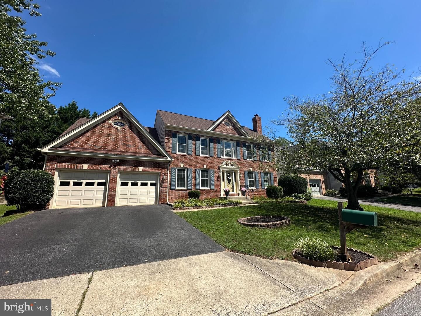Property Photo: 119 Englefield Drive MD 20878