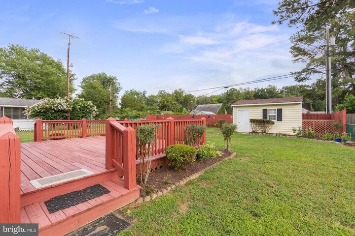 Property Photo: 17202 Mulberry Lane VA 22427