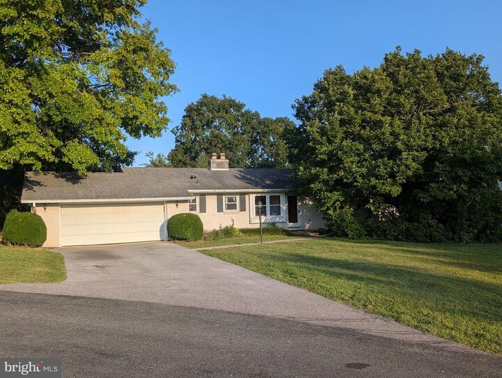 9351 Oyer Court  Waynesboro PA 17268 photo