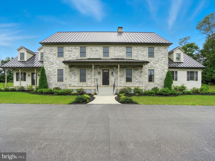 Property Photo: 160 Vida Lane PA 17315