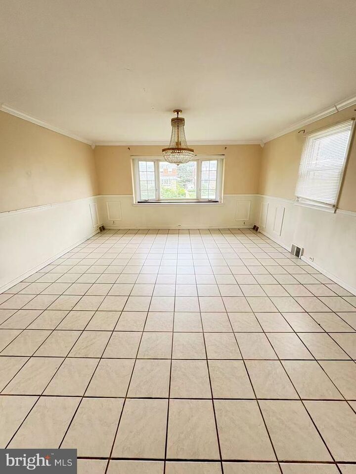 7424 Brous Avenue  Philadelphia PA 19152 photo
