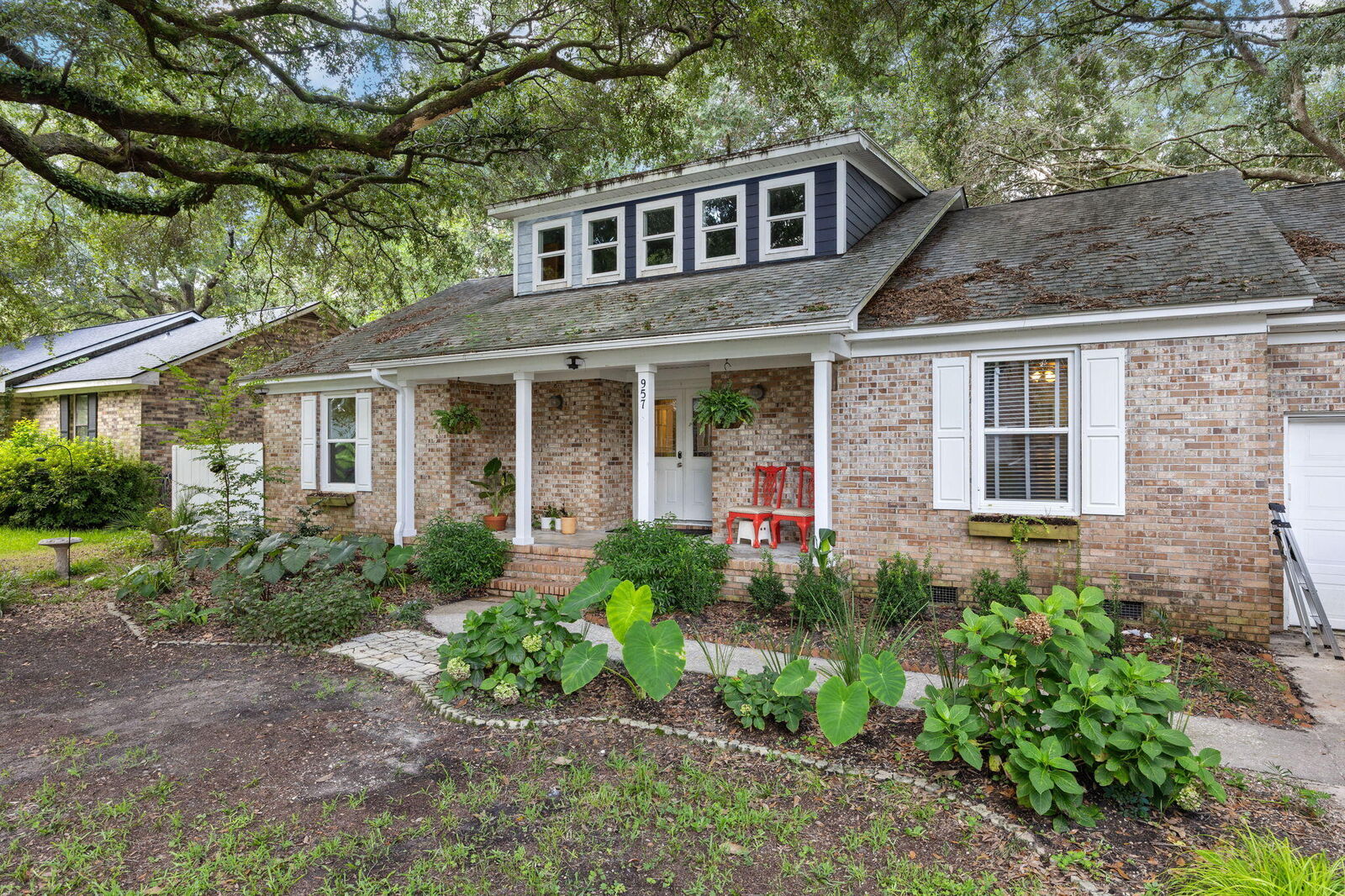 Property Photo: 957 Sea Gull Drive SC 29464