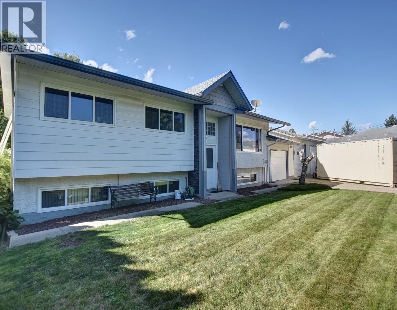 Property Photo: 184 Cariboo Road BC V1V 2E4