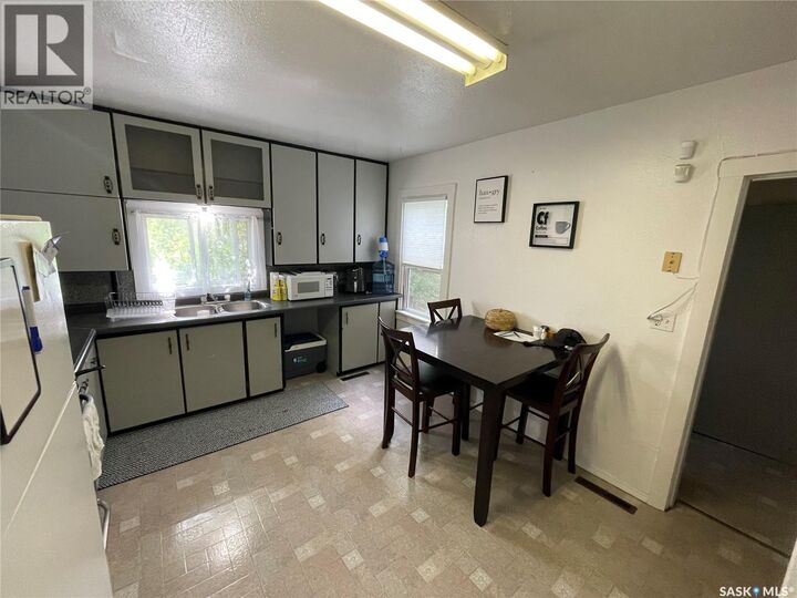 Property Photo: 407 3rd Street E SK S9X 1H7