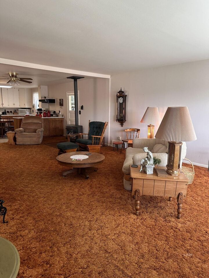 Property Photo: 616 5th Street NV 89835