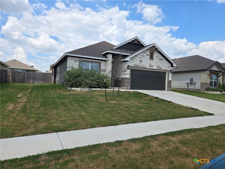 Property Photo: 2089 Mercer Street TX 76559