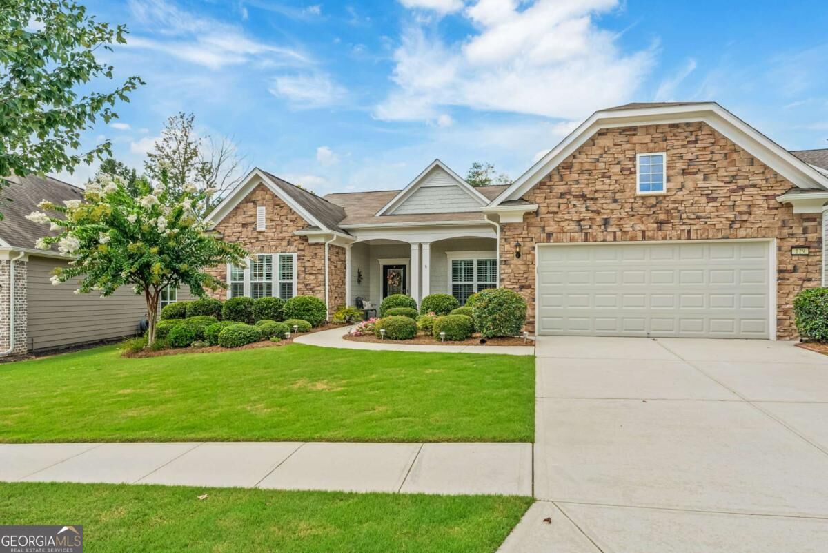 Property Photo:  129 Marigold Court  GA 30223 
