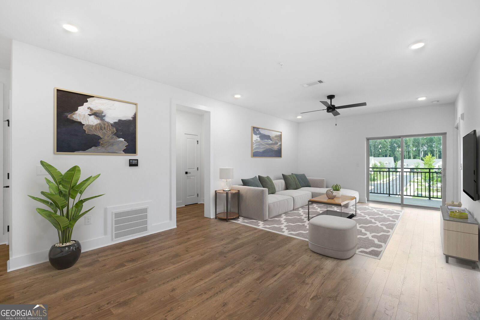 Property Photo: 3321 Orwell Way 3301 GA 30041