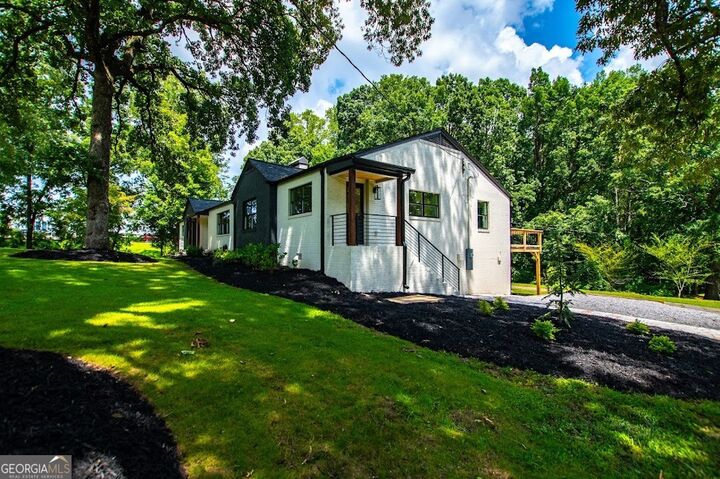 Property Photo:  110 Florida Avenue  GA 30110 