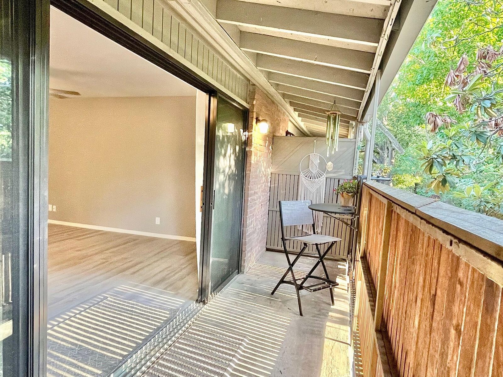 Property Photo: 3942 W Alabama Street 6 TX 77027