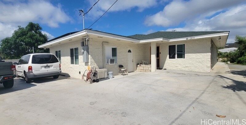 Property Photo:  98-232 Kaluamoi Place B  HI 96782 