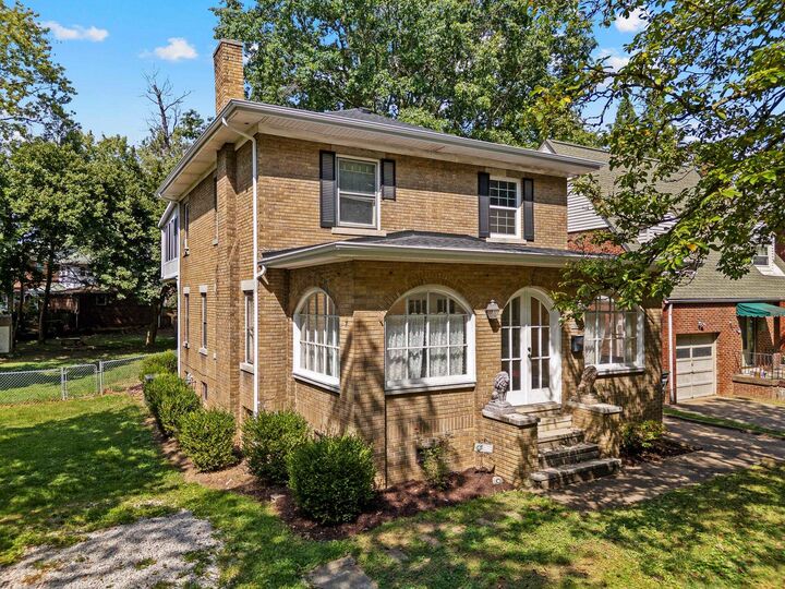 1220 Enslow Boulevard  Huntington WV 25701 photo