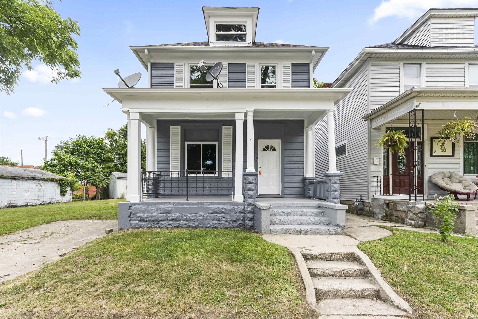 Property Photo:  1004 Lincoln Avenue  IN 46807-1148 