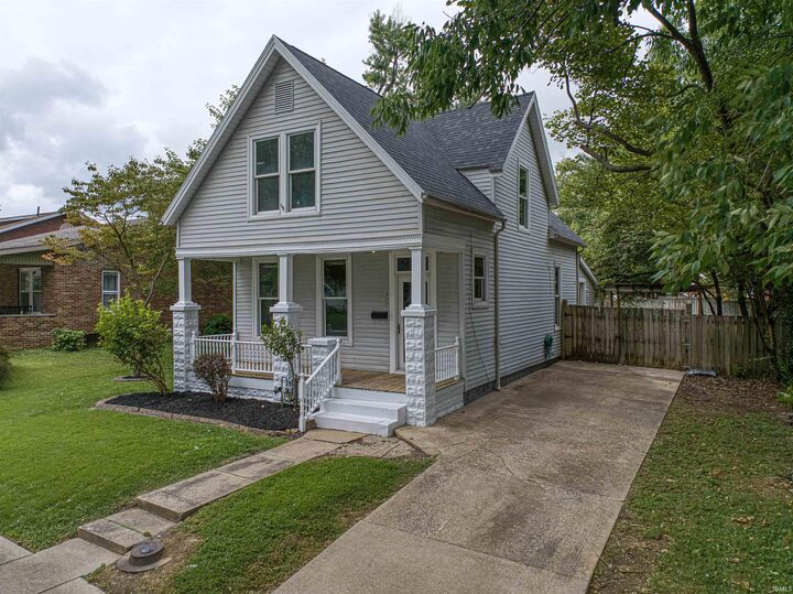 Property Photo: 711 Bennighof Avenue IN 47714