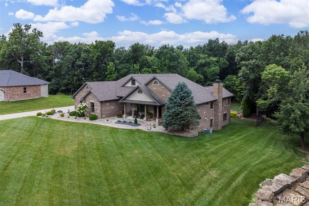 Property Photo: