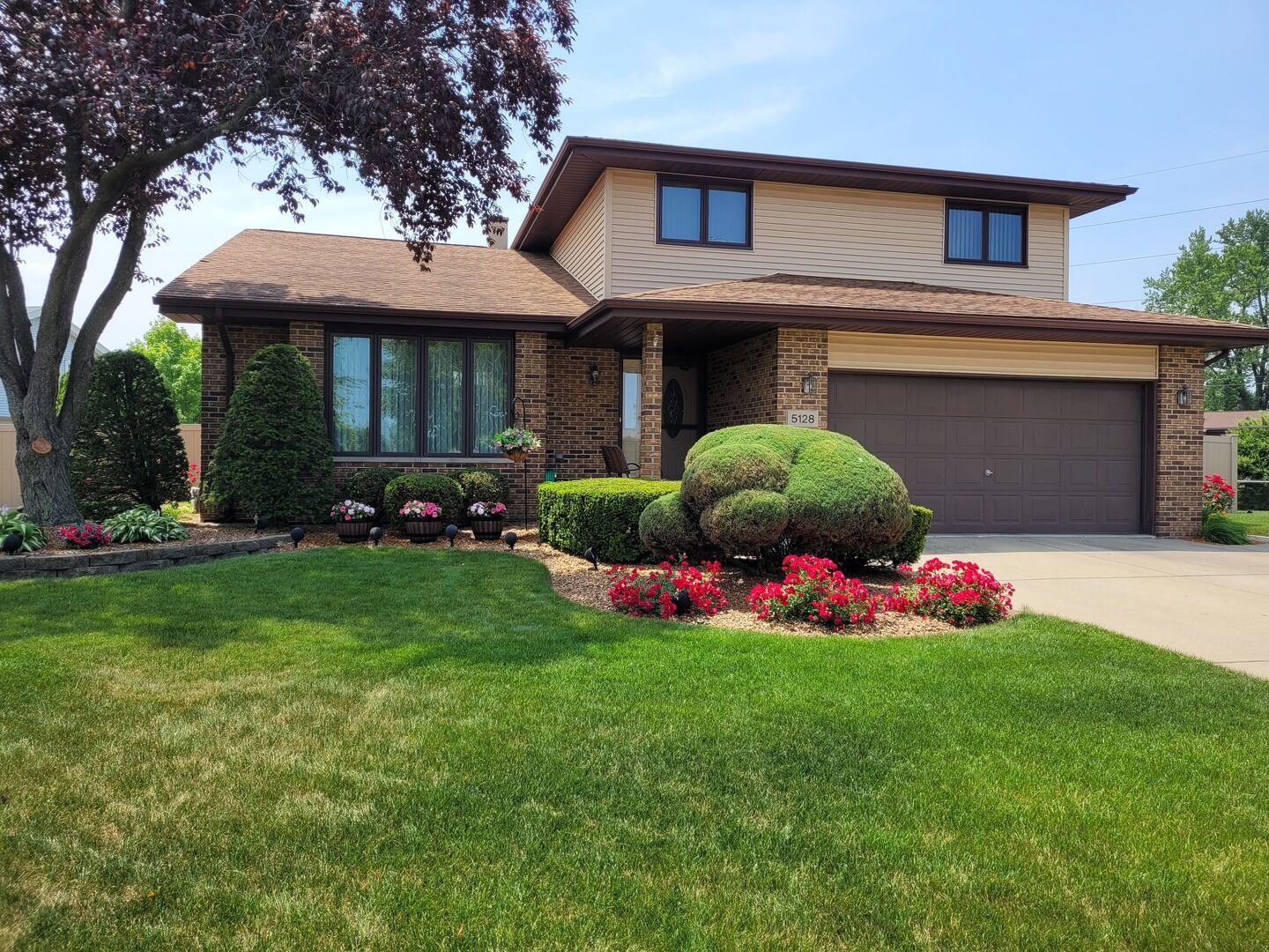 Property Photo: 5128 W 113th Court IL 60803