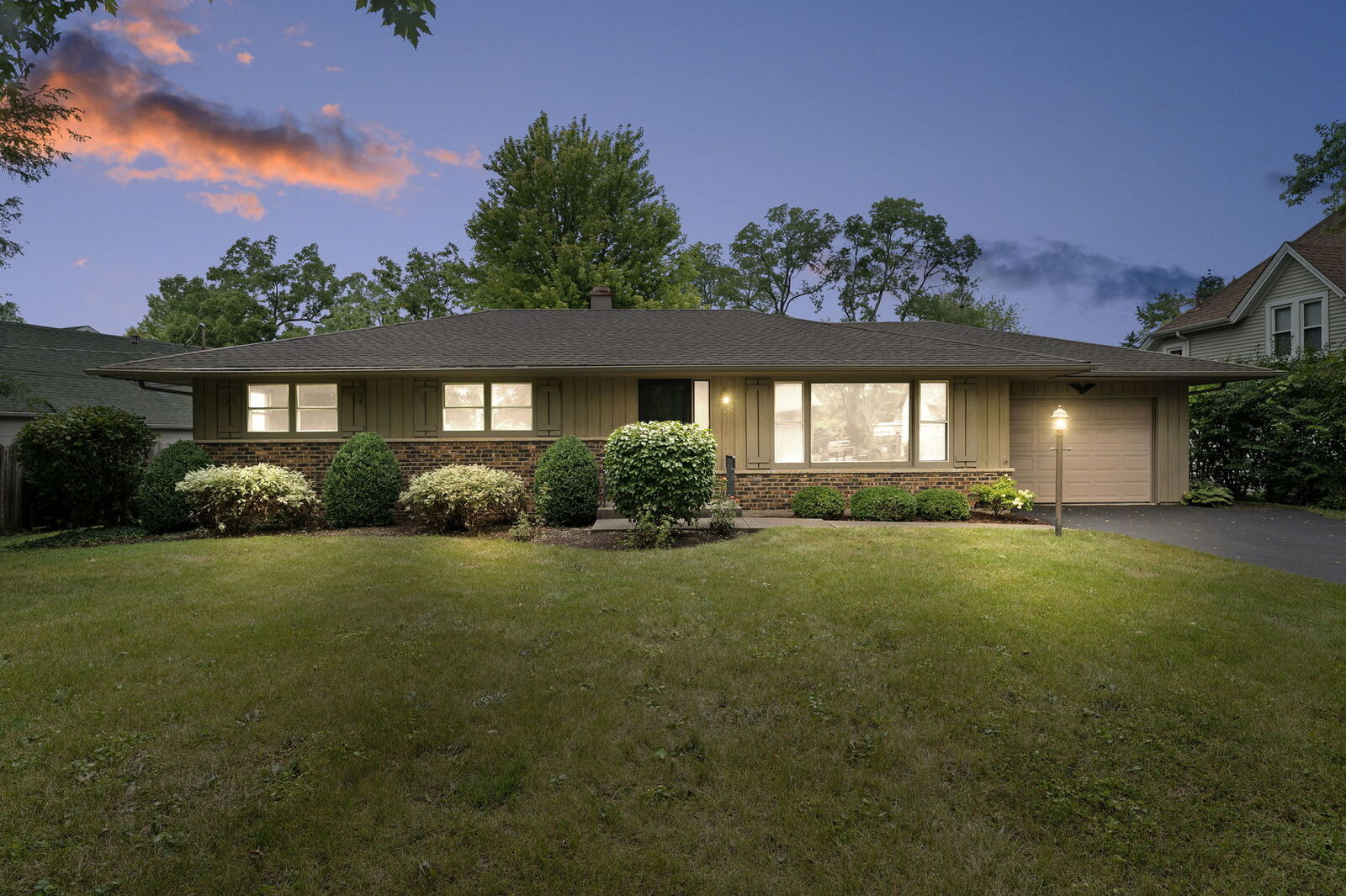 Property Photo:  227 Kimball Avenue  IL 60084 